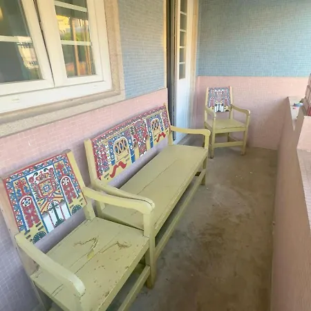 Bed & Breakfast Pink-shell 3*